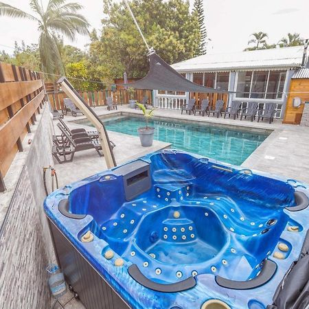 L'Avocat 1 Avec Piscine Chauffee Et Jacuzzi A Partager Villa Le Tampon Dış mekan fotoğraf