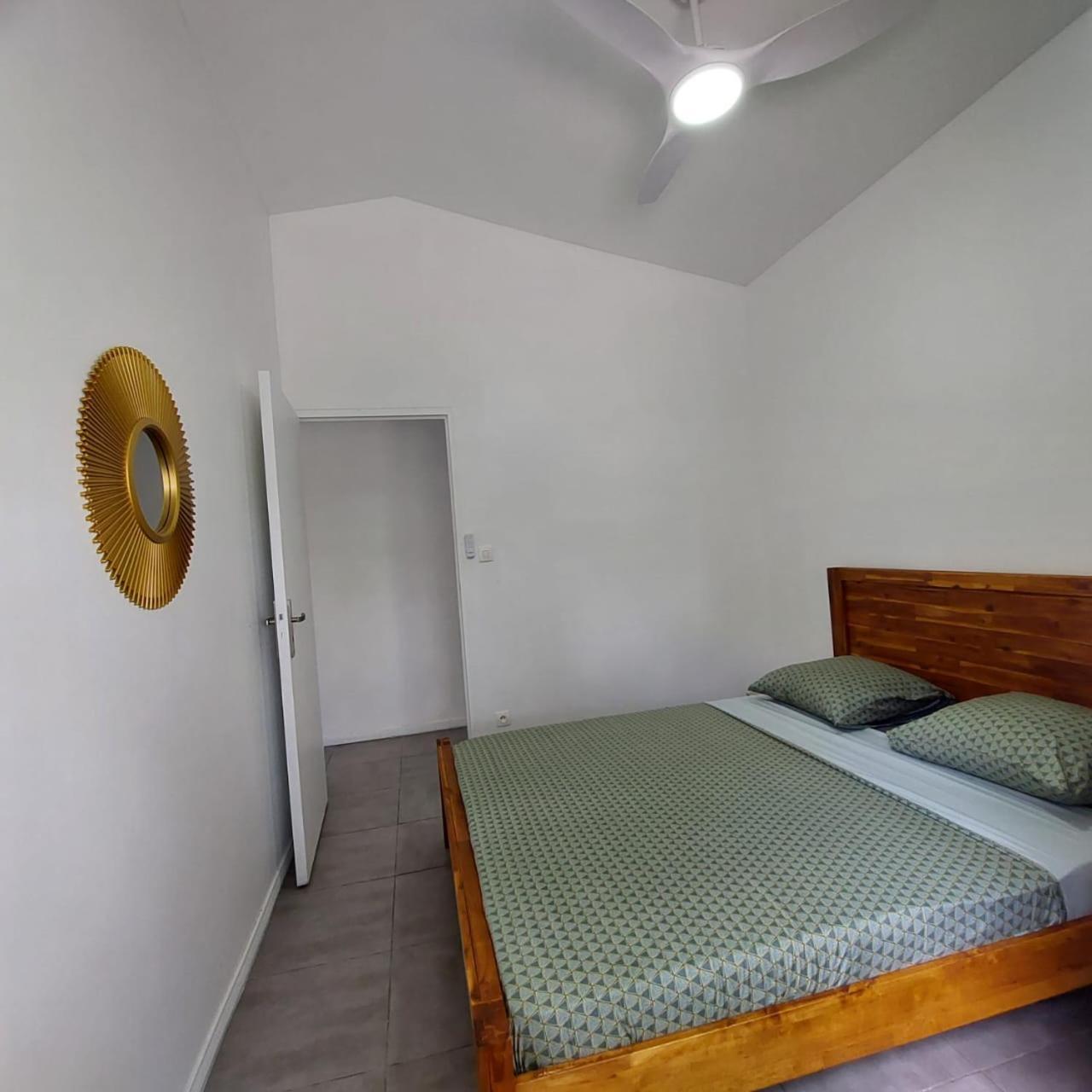 L'Avocat 1 Avec Piscine Chauffee Et Jacuzzi A Partager Villa Le Tampon Dış mekan fotoğraf